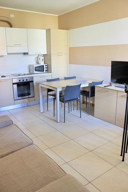 Residence Barcarola ซีร์มิโอเน ภายนอก รูปภาพ
